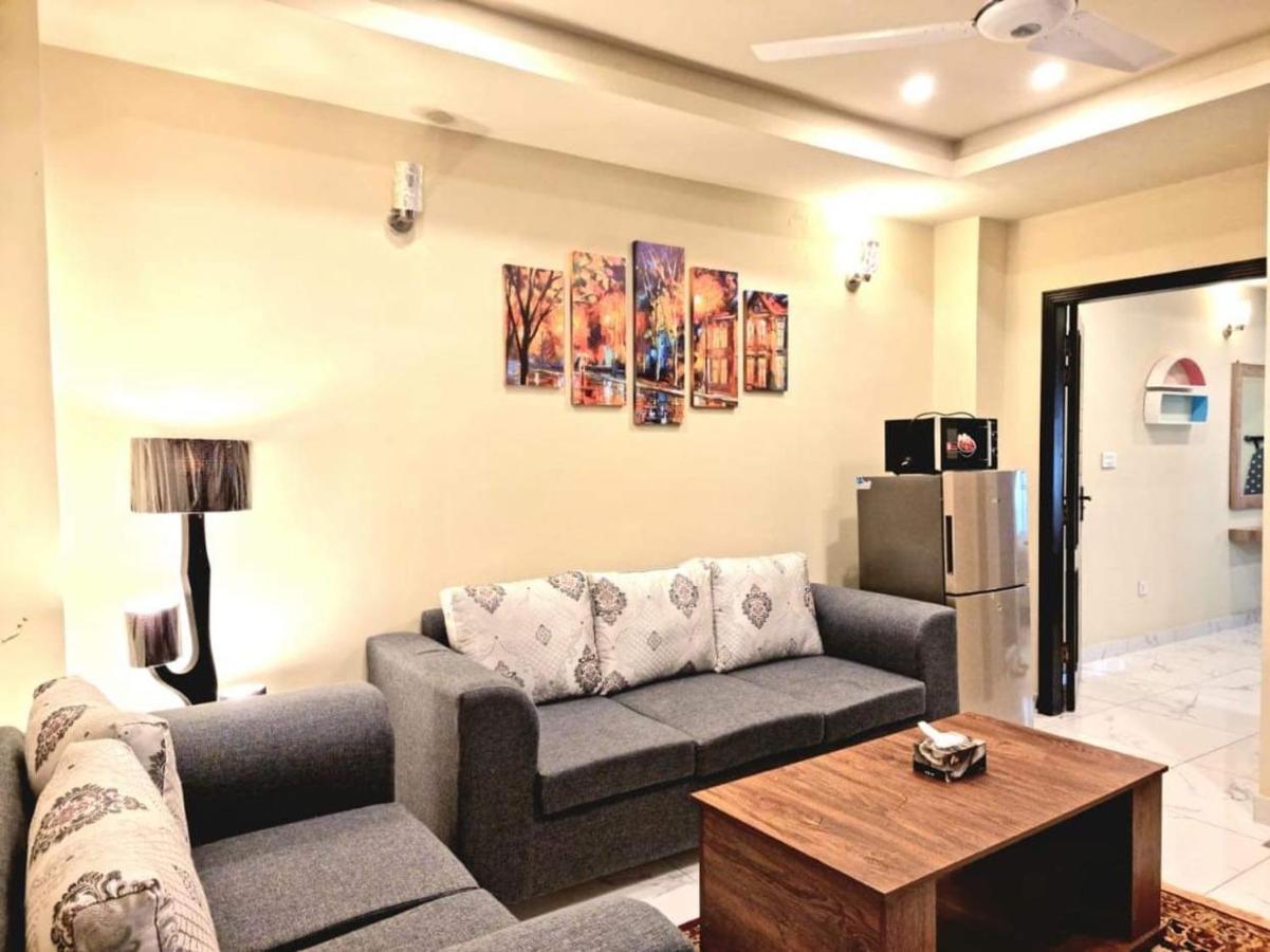 Comfortable & Lovely 1 Bed Apt In Bahria Town Rávalpindí Exteriér fotografie